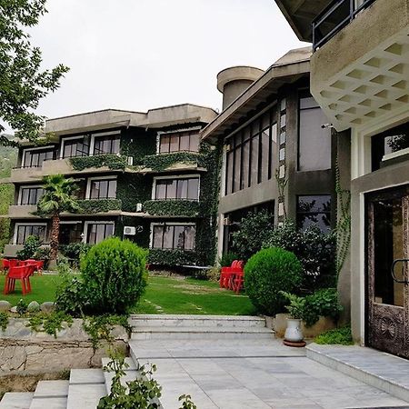 Rock City Resort Mingora 外观 照片
